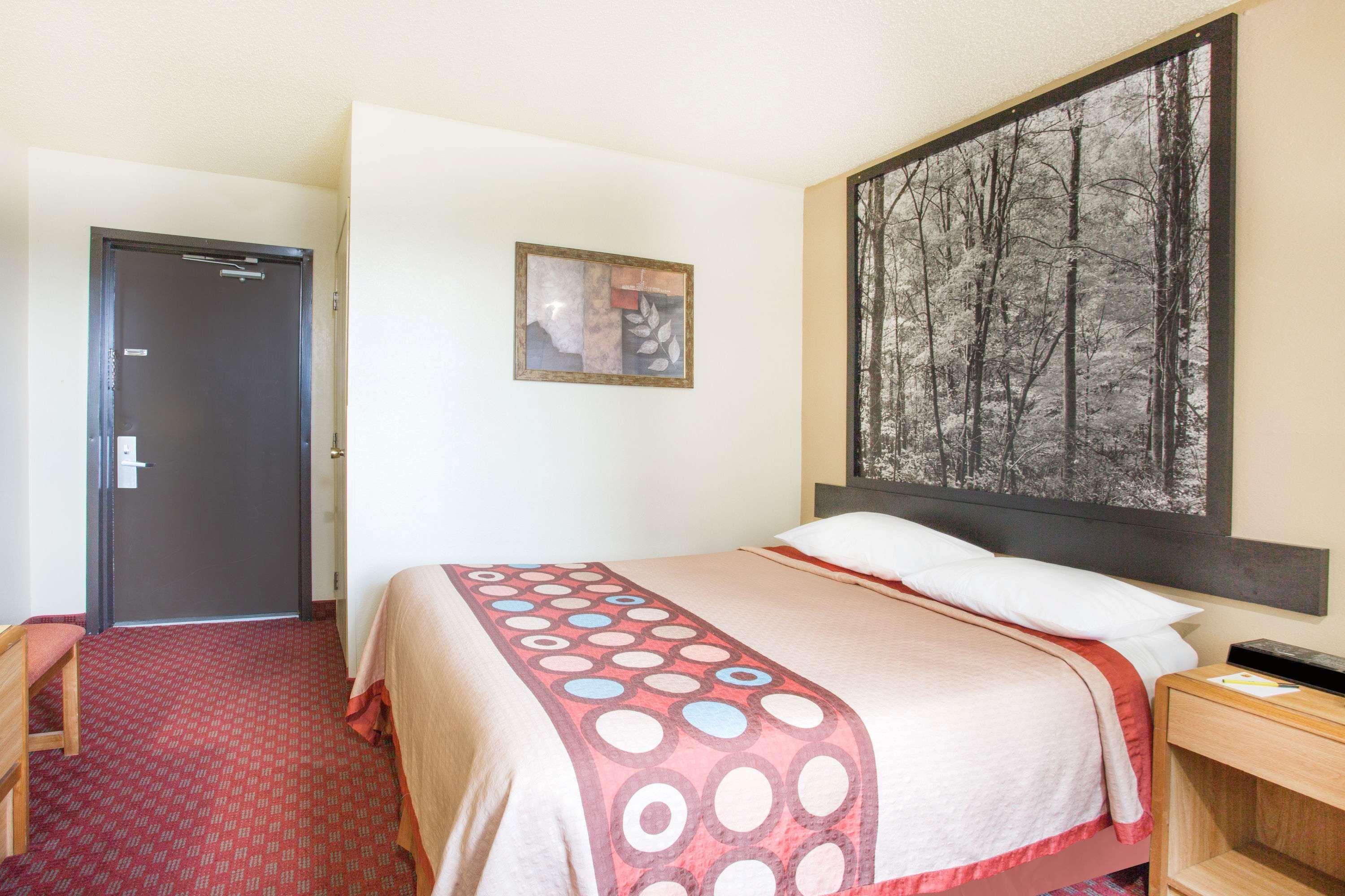 Hotel Super 8 By Wyndham Lexington Va Extérieur photo